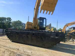 Excavadora anfibia usada sobre orugas 20Ton Excavadora de barcos 320C 320C 320D 320B Swamp Buggy Excavadora anfibia - Product Image 6