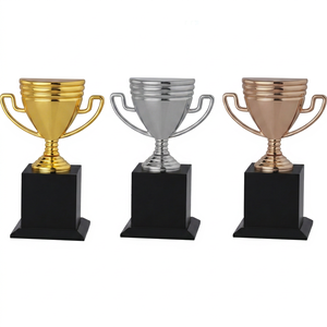 Trophée élégant en métal de grande taille, trophée en métal personnalisé pour les récompenses d'entreprise, les événements scolaires et les vainqueurs de tournois sportifs. - Product Image 1