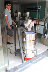 FX-60 Nhà Máy Giá Tự Động Nước Ép Gừng Máy Làm Gừng Máy Ép Trái Cây - Product Image 5