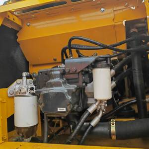 90% nouvelle pelle Komatsu PC240LC à vendre excellent état faible utilisation et prix - Product Image 5