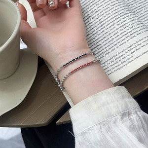 Bracelet en argent sterling 925 avec breloque à pompon en ficelle rouge et noire pour femme, bijou cadeau - Product Image 4