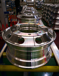 Jantes de 8 roues polies de 22.5x9 <span class=keywords><strong>pouces</strong></span>, <span class=keywords><strong>10</strong></span> <span class=keywords><strong>trous</strong></span>, pour <span class=keywords><strong>remorque</strong></span> de camion léger, robuste, vente en gros - Product Image 2