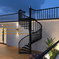 Escalier hélicoïdal en acier extérieur pour appartement moderne avec puits de lumière, design d'escalier en métal écologique et durable
