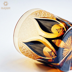 Tasse en cristal d'ambre de style <span class=keywords><strong>japonais</strong></span> Edo Kiriko, sculptée à la main, tasse à <span class=keywords><strong>whisky</strong></span> en cristal de verre - Product Image 4