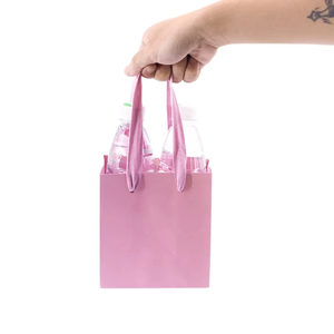 Sacs en papier personnalisés roses avec estampage à chaud pour cadeaux, sacs de shopping de luxe pour vêtements et bijoux - Product Image 6
