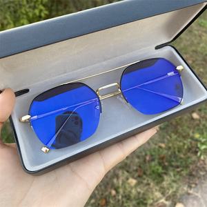 Gafas Fotocromáticas Azules de Metal Duraderas para Hombre, Lentes Fotogrises para Mujer - Anti-<span class=keywords><strong>Luz</strong></span> Azul, Modernas para Jugar y Pescar - Product Image 1