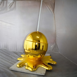 Cartoony moderno gigante giallo lecca-lecca statua in fibra di vetro sciolto sul terreno - Product Image 4