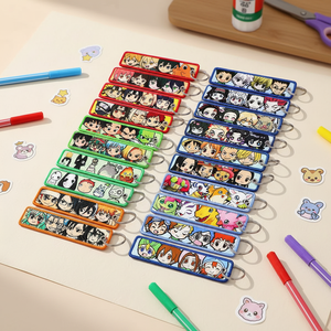21 Styles Porte-clés brodés Anime avec étiquette tissée, Pendentifs Blesch Dagion Luffy DBZ Satoru Gojo, Accessoires en gros - Product Image 1