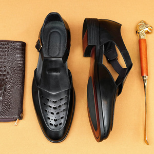 Botas Chelsea clásicas de cuero de una pieza con corte en ángulo para hombre, hechas a mano, para bodas de primavera - Product Image 2