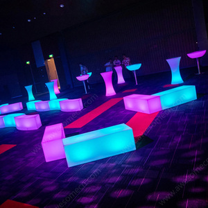 Panca e Tavolo LED Illuminati da Esterno Contemporanei per Eventi in Giardino e <span class=keywords><strong>Bar</strong></span> (BS120) - Product Image 3