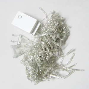 וילון תאורת לד 3*3 מטר, 300 נורות, לקישוט חלון, לבית, למסיבות, לחתונה, פנים וחוץ, לקישוט חג המולד - Product Image 4