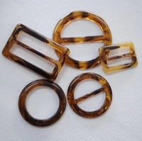 Vente en gros de boucles de bikini rectangulaires carrées en acétate acrylique boucles de ceinture personnalisées en plastique ABS écaille de tortue résine pour vêtement