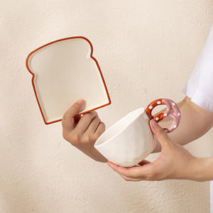 Tasse à café de la série <span class=keywords><strong>Biscuit</strong></span> petit-déjeuner irrégulier fait à la main de style créatif avec poignée à biscuits et assiette à pain - Product Image 1
