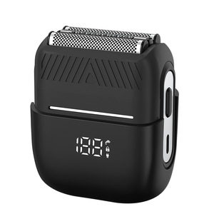 Afeitadora eléctrica mini de triple cuchilla, recargable, lavable, portátil para hombres - Product Image 1