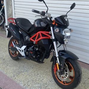 Motocyclette à essence d'occasion Benelli Small Monster <span class=keywords><strong>T</strong></span>-Rex <span class=keywords><strong>150cc</strong></span> d'origine avec une vitesse maximale de plus de 120 km/h - Product Image 1