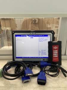 Herramienta de análisis de fallas completa para camiones pesados Inline7 que admite diagnóstico completo del sistema con tableta CF33 - Product Image 1