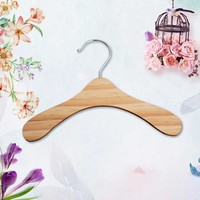 DS4290 Natürlicher Holz-Kinderkleiderständer Kinderkleiderbügel für Kleidung Mini-Puppen Hunde- und Katzenbügel Holz-Haustierkleiderbügel