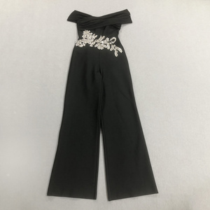 <span class=keywords><strong>Tuta</strong></span> Elegante da <span class=keywords><strong>Donna</strong></span> con Spalle Scoperte, <span class=keywords><strong>Nera</strong></span>, con Strass, <span class=keywords><strong>Aderente</strong></span> e Gamba Larga per Feste Formali - Product Image 5