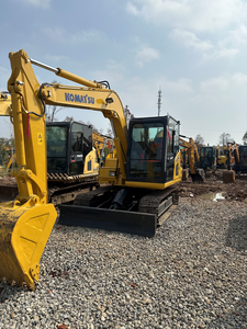 Excavadora hidráulica de cadenas Komatsu PC70 usada de alto rendimiento con motor original confiable para construcción y trabajos agrícolas - Product Image 1