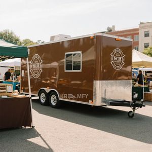 2025 Best Quality Deep Fryer Fast Trucks Street Mobile Food Trailer With Full <b>Kitchen</b> Equipments - Product Image 5