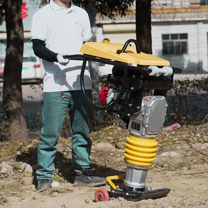 Compacteur de sol à moteur thermique avec moteur haute puissance de 5,5 à 6,5 CV pour travaux de construction en extérieur - Product Image 2