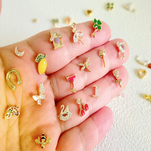 LIVE4U Vintage DIY Anpassbare Bunte Zirkon-Charms Leere Glasbox Medaillon-Anhänger Halskette 18k Vergoldet für Damen - Product Image 2