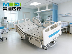Lit médical à manivelle simple avec têtes et pieds creux triples, surface perforée, frein de commande central - Product Image 3