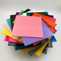 Feuille d'acrylique coulée de couleur vive, panneau PMMA teinté solide pour découpe laser et signalétique publicitaire