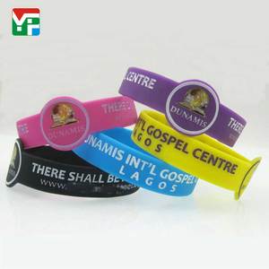Pulseras <span class=keywords><strong>de</strong></span> Silicona con Logotipo Personalizado Baratas, Pulseras <span class=keywords><strong>de</strong></span> Silicona con Forma <span class=keywords><strong>de</strong></span> Reloj, Pulseras Decorativas para Regalos Promocionales - Product Image 2