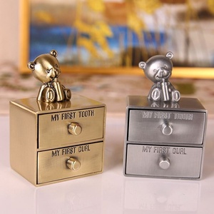 Boîte à souvenirs pour la première <span class=keywords><strong>dent</strong></span> et la première boucle <span class=keywords><strong>de</strong></span> cheveux <span class=keywords><strong>de</strong></span> bébé, boîte à dents mignonne en or/argent, ours buvant du <span class=keywords><strong>lait</strong></span>, porte-dents <span class=keywords><strong>de</strong></span> la fée des dents pour enfants - Product Image 4