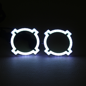 Anneau <span class=keywords><strong>de</strong></span> Halo RGB Chasing 80mm X avec contrôleur <span class=keywords><strong>de</strong></span> dent bleue pour phares Toyota - Product Image 2