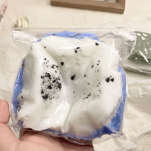 Jouet à presser en silicone de qualité supérieure, en forme de pain grillé, qualité alimentaire, nouveauté et article farfelu, matériau de qualité alimentaire - Product Image 3