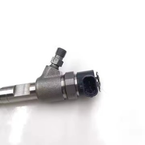 Nouvelle buse d'injecteur de carburant Common Rail de haute qualité pour <span class=keywords><strong>Bosch</strong></span> 0445110309 50100900 50100940 pour Microcar MGO 0.5 Dci 0445110309 - Product Image 4