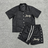 Ensemble 2 pièces homme : chemise à manches courtes et short en nylon à boutons-pression, noir et olive, été, personnalisable, vente en gros