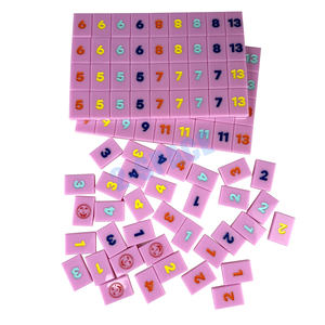 Custom Pink White Blue Purple Rumi Tiles Lucite Cube Hecho a mano Acrílico Lucite Rummi-kub <span class=keywords><strong>Juego</strong></span> Set para Niños Adultos Juegos Divertidos - Product Image 5