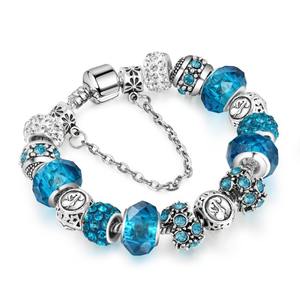 Vente en gros perles de cristal bleu <span class=keywords><strong>12</strong></span> bracelets à breloques zodiaque lunettes multicolores grand trou perles cristal strass <span class=keywords><strong>bracelet</strong></span> pour les filles - Product Image 3