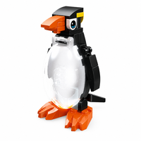 Set de 81 Bloques de Construcción de Pingüinos Luminosos Personalizados, Modelo Animal 3D DIY con Vientre Brillante, Ladrillos STEM, Juguete OEM de Marca Privada