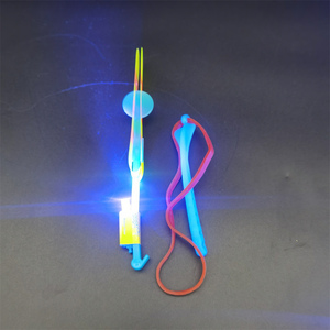 カスタムプロモーションマジックプラスチックニューコブラスリングショットブレードYロケットLED点滅ライトフライングアローカラフル子供用おもちゃAG3 - Product Image 3