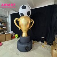 Trophée d'or gonflable géant Décorations d'extérieur Trophées de récompense avec ornement de football