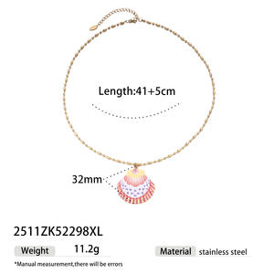 CE-Zertifizierung Valentinstag-Geschenk Nicht Verblassende Edelstahl-Halskette mit Strukturiertem Gehäuse und Farbmustern - Product Image 6