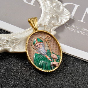 Medallón personalizado de San Patricio en acero inoxidable 316L con diseño de cuerda trenzada, unisex, joyería al por mayor. - Product Image 5