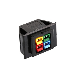 15-45A Коннектор с фиксирующей основой - Product Image 1
