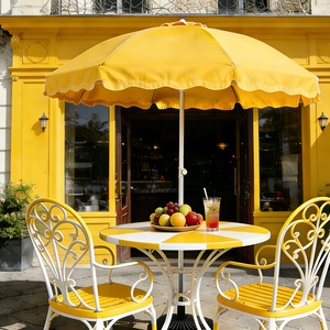 Parasol d'extérieur pliable et étanche anti-UV de 2,1 m avec poteau central, idéal pour hôtels et parcs, modèle DC-UP-211 - Product Image 1