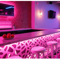 Comptoir de bar en pierre solide sur mesure avec éclairage LED translucide pour usage commercial en boîte de nuit