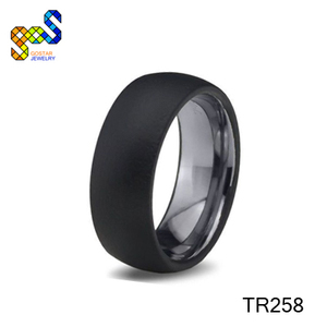Nhẫn nam đính hôn/cưới bằng vonfram cacbua đen nguyên chất, bề mặt mờ chải, thương hiệu Gostar Jewelry - Product Image 2