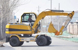 LICHMACH Excavateur à roues haute performance Yanmar Engine Top Nouveau modèle 3M Bucket Capacity Brand New Core Component Engine 1 - Product Image 6