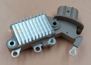 Pièces automobiles Repuestos Accessoires automobiles Régulateur <span class=keywords><strong>de</strong></span> <span class=keywords><strong>dynamo</strong></span> alternateur pour Changan Chana Benni Pièces <span class=keywords><strong>de</strong></span> rechange - Product Image 2