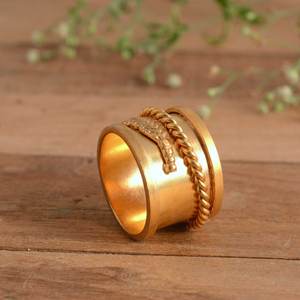 Anillo Giratorio Hecho a Mano con Bisel de Latón Chapado en Oro de 14K, Diseño de Hoja, Joyería Moderna Unisex para Meditación y Alivio de la Ansiedad - Product Image 4