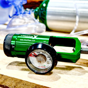 Regulador de Oxígeno de Alta Precisión Tipo Click para Uso Médico y Doméstico - Product Image 3