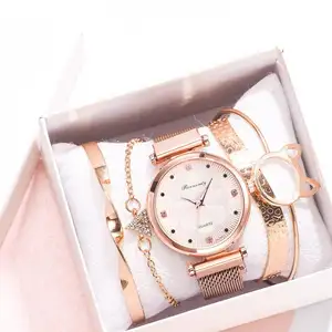 ขายส่ง ผู้หญิงนาฬิกาควอทซ์-นาฬิกาแฟชั่นประดับพลอยเทียมหัวแม่เหล็ก,นาฬิกาควอตซ์สำหรับผู้หญิงชุด5ชิ้นนาฬิกาข้อมือสุดหรูชุดสร้อยข้อมือ Reloj Mujer
